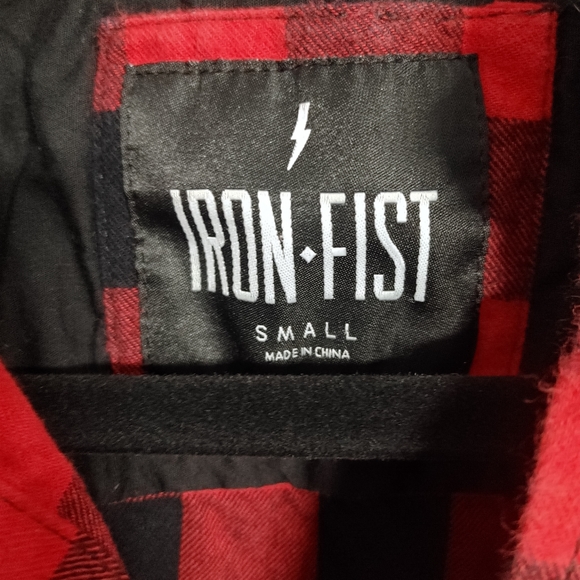 Iron fist ~ Death breath - Picture 5 of 5